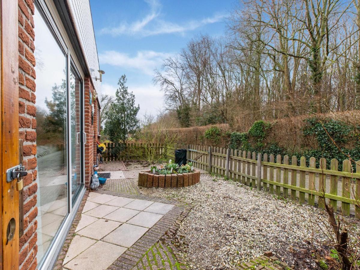 Endearing Holiday Home In Noordwijkerhout With Garden Bbq Dış mekan fotoğraf