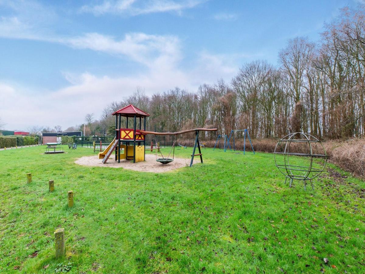 Endearing Holiday Home In Noordwijkerhout With Garden Bbq Dış mekan fotoğraf